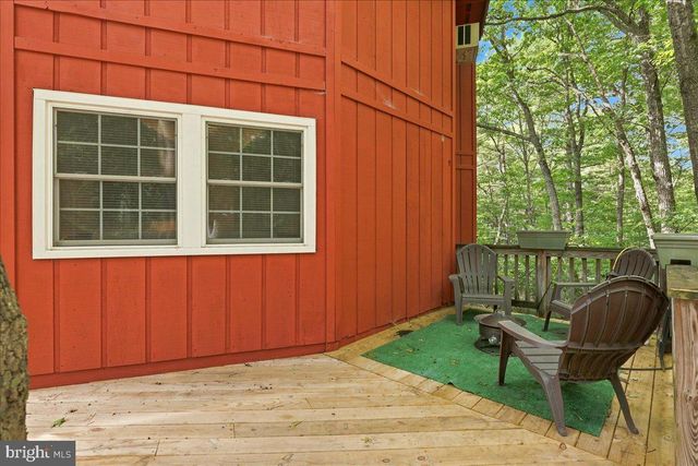 7823 SUPINLICK RIDGE RD, Mount Jackson, VA 22842