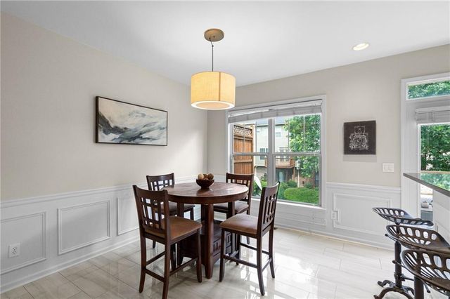 855 Stratum Way SE, Atlanta, GA 30312