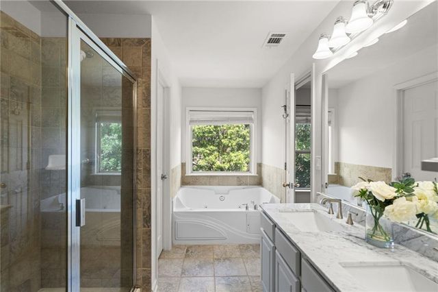 855 Stratum Way SE, Atlanta, GA 30312