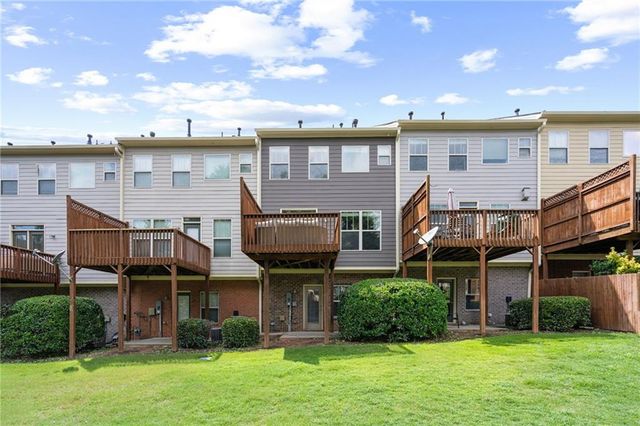 855 Stratum Way SE, Atlanta, GA 30312