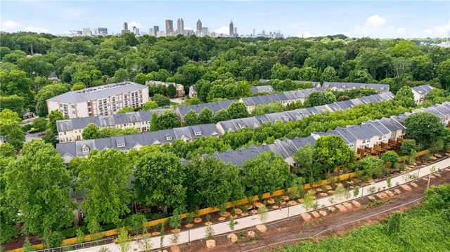 855 Stratum Way SE, Atlanta, GA 30312