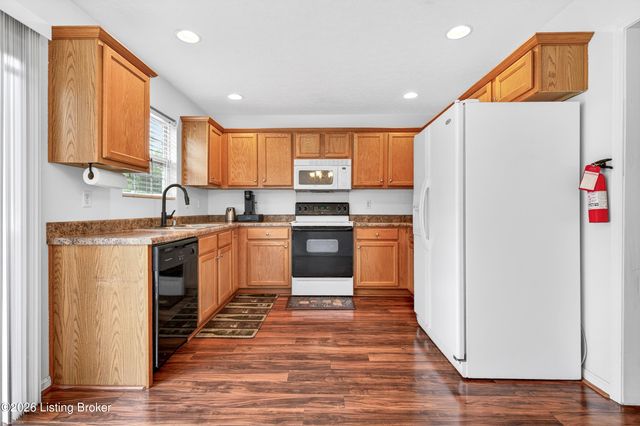 144 Applewood Ln, Elizabethtown, KY 42701