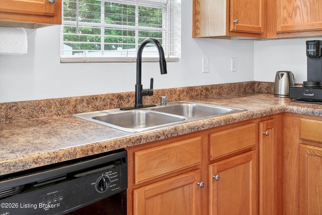 144 Applewood Ln, Elizabethtown, KY 42701