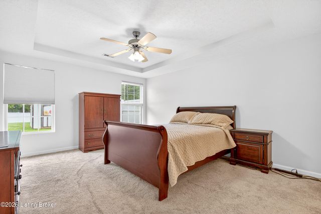 144 Applewood Ln, Elizabethtown, KY 42701