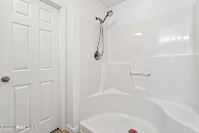 144 Applewood Ln, Elizabethtown, KY 42701