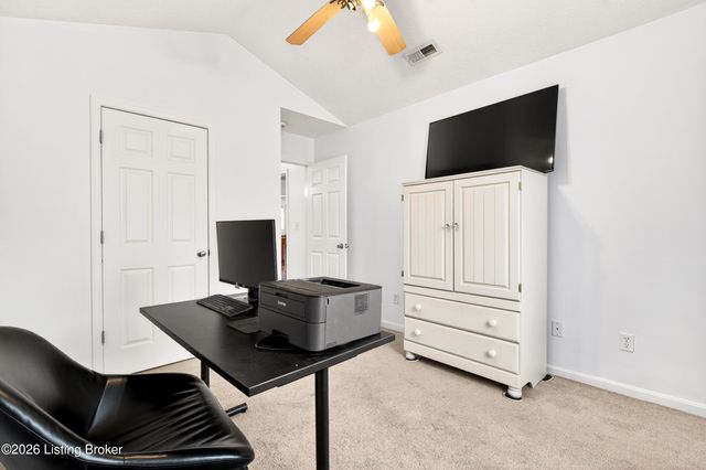 144 Applewood Ln, Elizabethtown, KY 42701