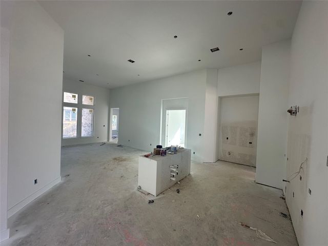 153 Mineral River LOOP, Kyle, TX 78640