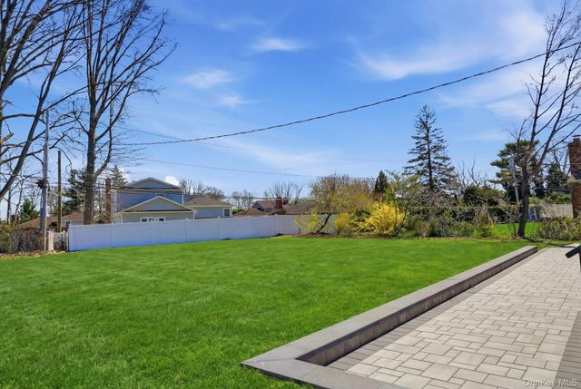 2040 Wellington Court, Westbury, NY 11590