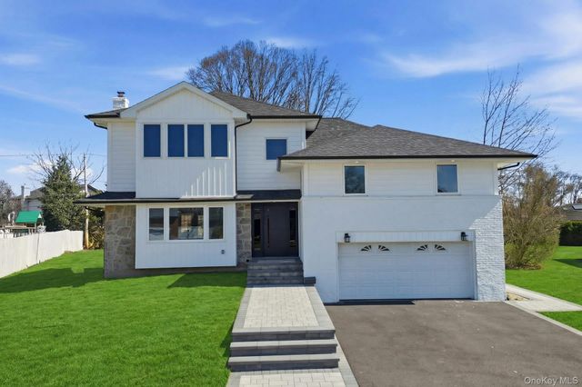 2040 Wellington Court, Westbury, NY 11590