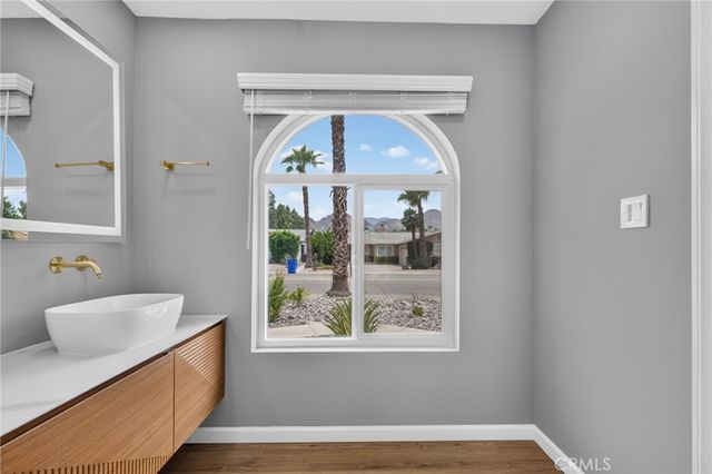 76726 California, Palm Desert, CA 92211