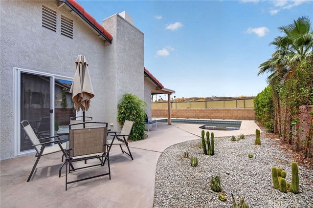 76726 California, Palm Desert, CA 92211