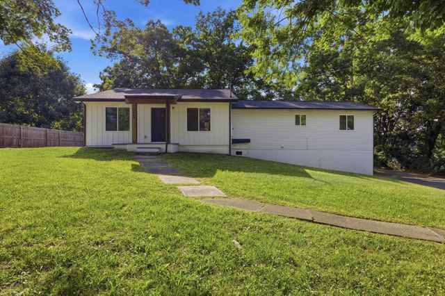1700 Forest Ridge Circle, SW, Cleveland, TN 37311