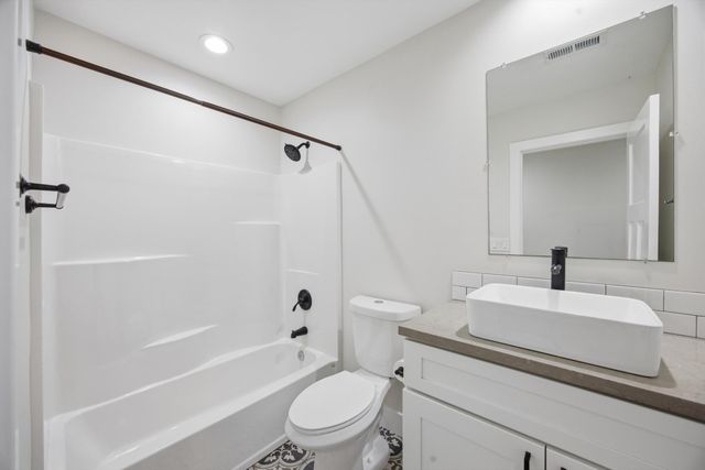 1700 Forest Ridge Circle, SW, Cleveland, TN 37311