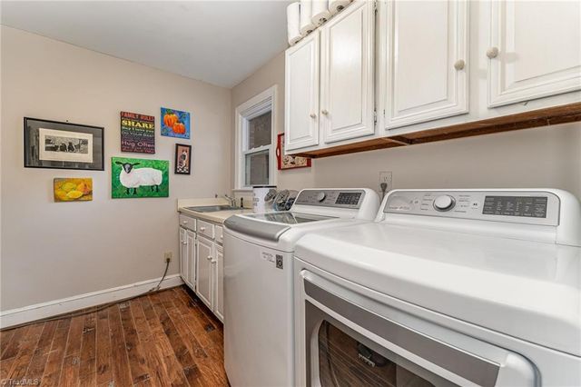 3110 Fairbluff Court, Summerfield, NC 27358