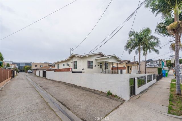 322 S Grand Avenue, San Pedro, CA 90731