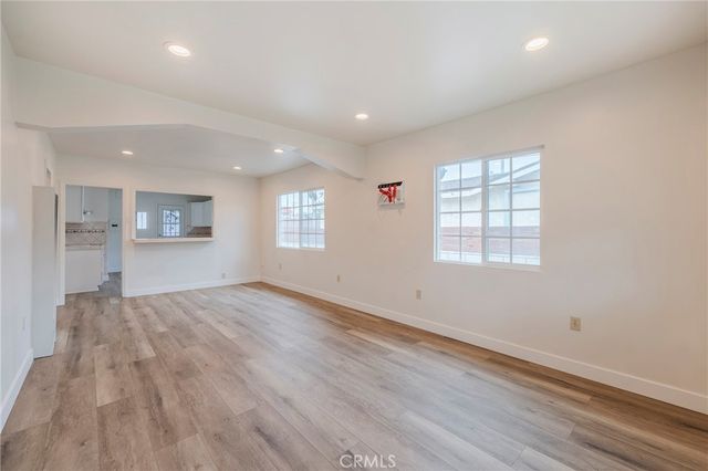 322 S Grand Avenue, San Pedro, CA 90731