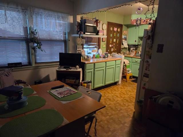 5230 W 54th Street, Chicago, IL 60638