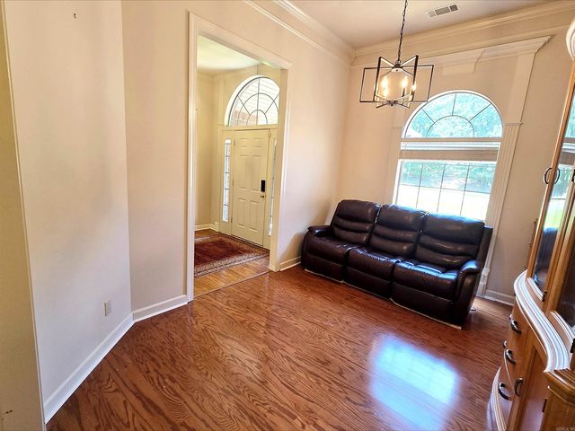 210 Deauville Drive, Maumelle, AR 72113
