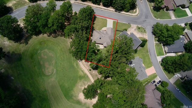 210 Deauville Drive, Maumelle, AR 72113