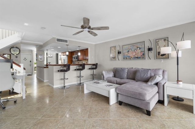 1100 SE 5TH Court 68, Pompano Beach, FL 33060