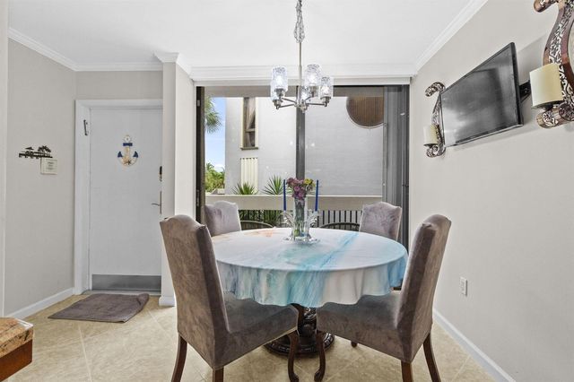 1100 SE 5TH Court 68, Pompano Beach, FL 33060