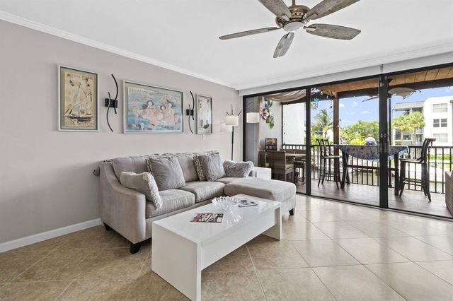 1100 SE 5TH Court 68, Pompano Beach, FL 33060