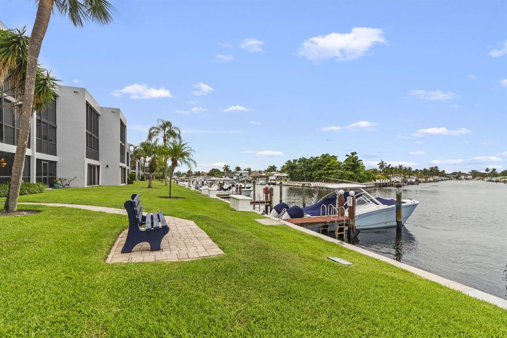 1100 SE 5TH Court 68, Pompano Beach, FL 33060