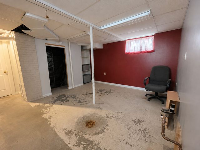 506 Barrett Street, Elgin, IL 60120