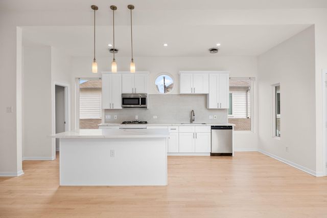 5632 Kiam Street C, Houston, TX 77007