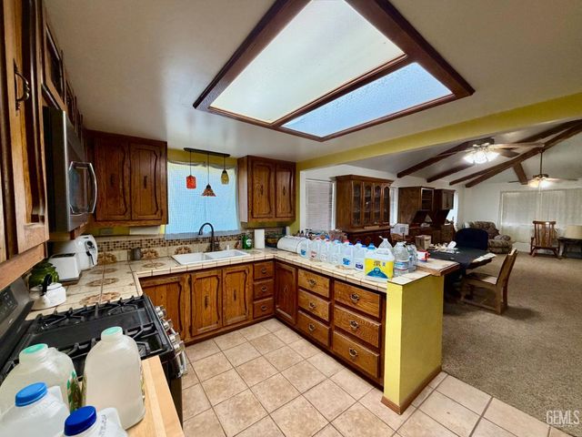 3801 Indian Rock Road, Mountain Mesa, CA 93240