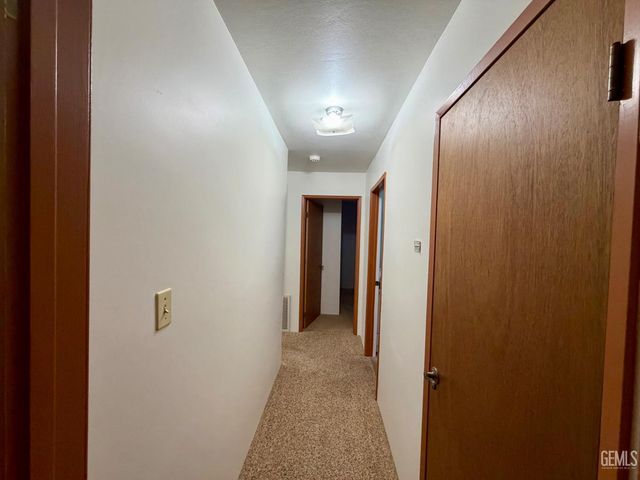 3801 Indian Rock Road, Mountain Mesa, CA 93240