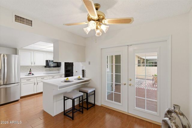 10616 W ROUNDELAY Circle, Sun City, AZ 85351