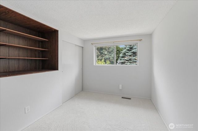 14314 130th Place NE, Kirkland, WA 98034