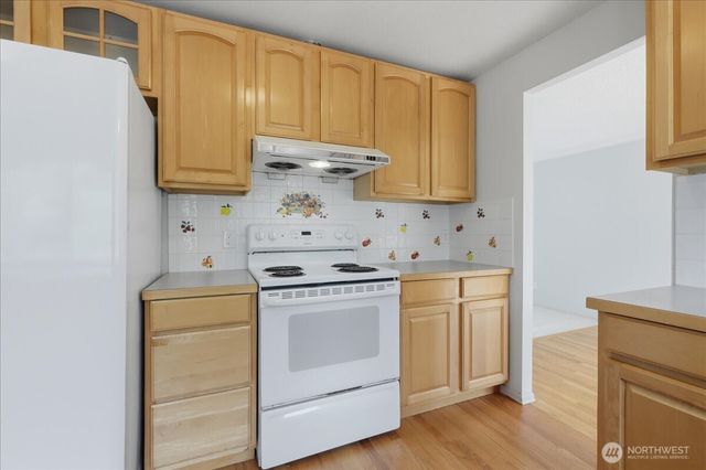 14314 130th Place NE, Kirkland, WA 98034