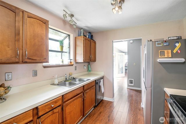 5814 37th Street SE, Auburn, WA 98092