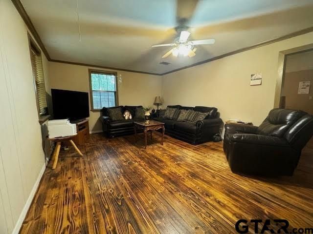 3270 E US HWY 175, Athens, TX 75752