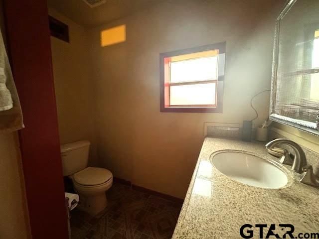 3270 E US HWY 175, Athens, TX 75752