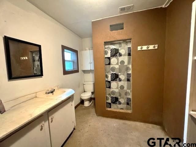 3270 E US HWY 175, Athens, TX 75752