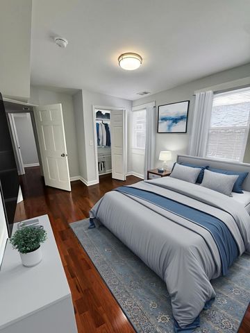 2950 N Lowell Avenue, Chicago, IL 60641