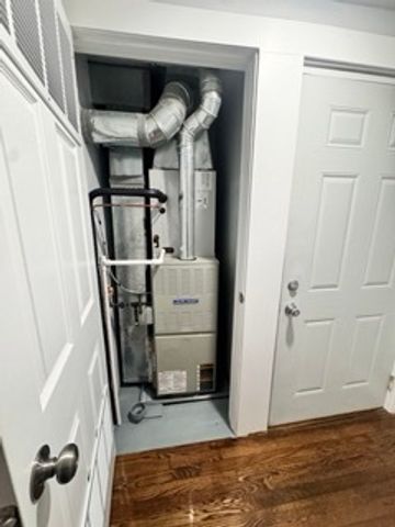 2950 N Lowell Avenue, Chicago, IL 60641