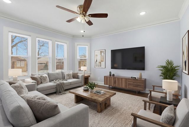 2950 N Lowell Avenue, Chicago, IL 60641