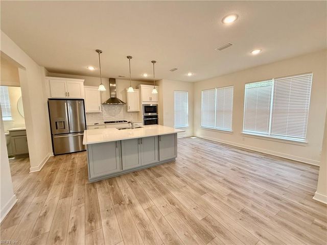 644 Appalachian CT, Chesapeake, VA 23320