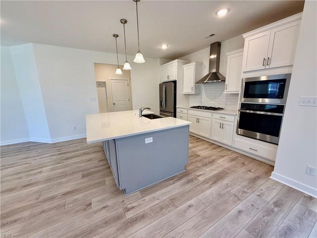 644 Appalachian CT, Chesapeake, VA 23320