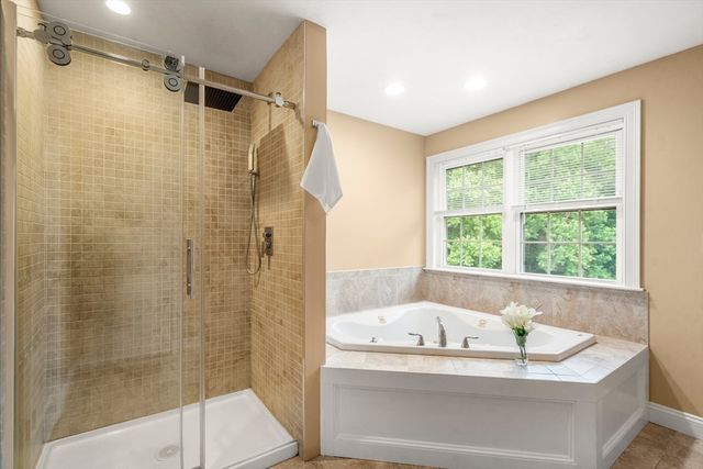 60 Morse Ave, Attleboro, MA 02703