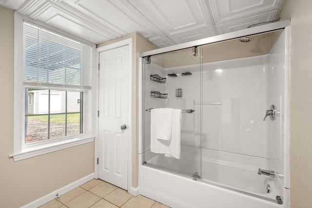 60 Morse Ave, Attleboro, MA 02703