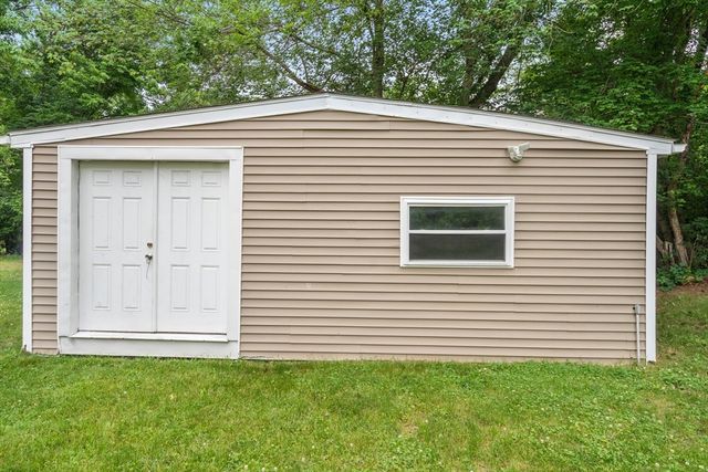 60 Morse Ave, Attleboro, MA 02703