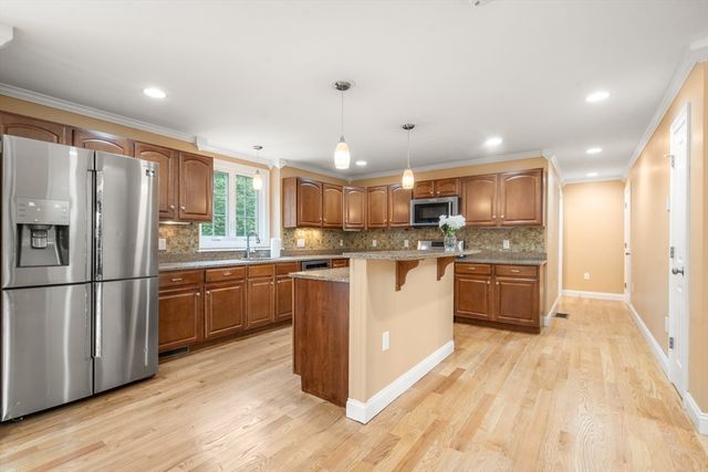 60 Morse Ave, Attleboro, MA 02703