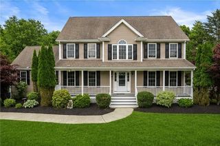 60 Morse Ave, Attleboro, MA 02703