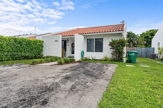 2420 SW 102nd Avenue 0, Miami, FL 33165
