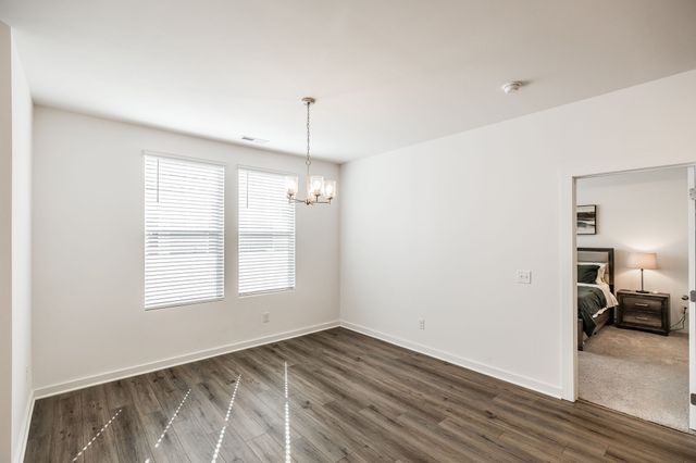 7227 Sutton Dr, White House, TN 37188